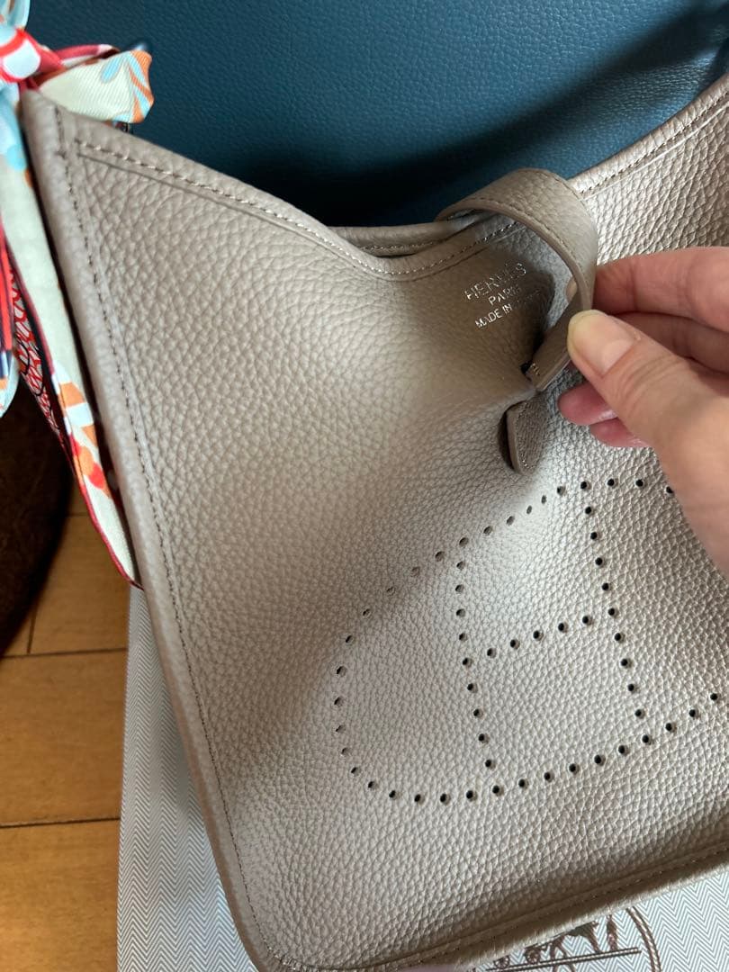 ❤️エルメス　エブリン ❤️ショルダーバッグ エトゥープ　スカーフ　馬ストラップ付